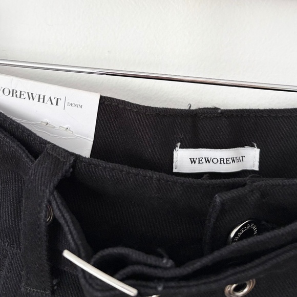 We wore what high rise cut out denim - Picture 4 of 7